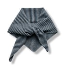 Fine stripe Triangle Scarf (NEW)