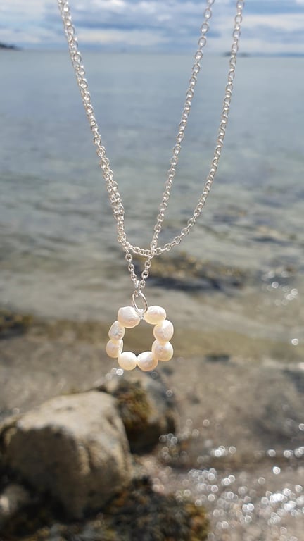 Freshwater Pearl Pendant layered Silver Necklace
