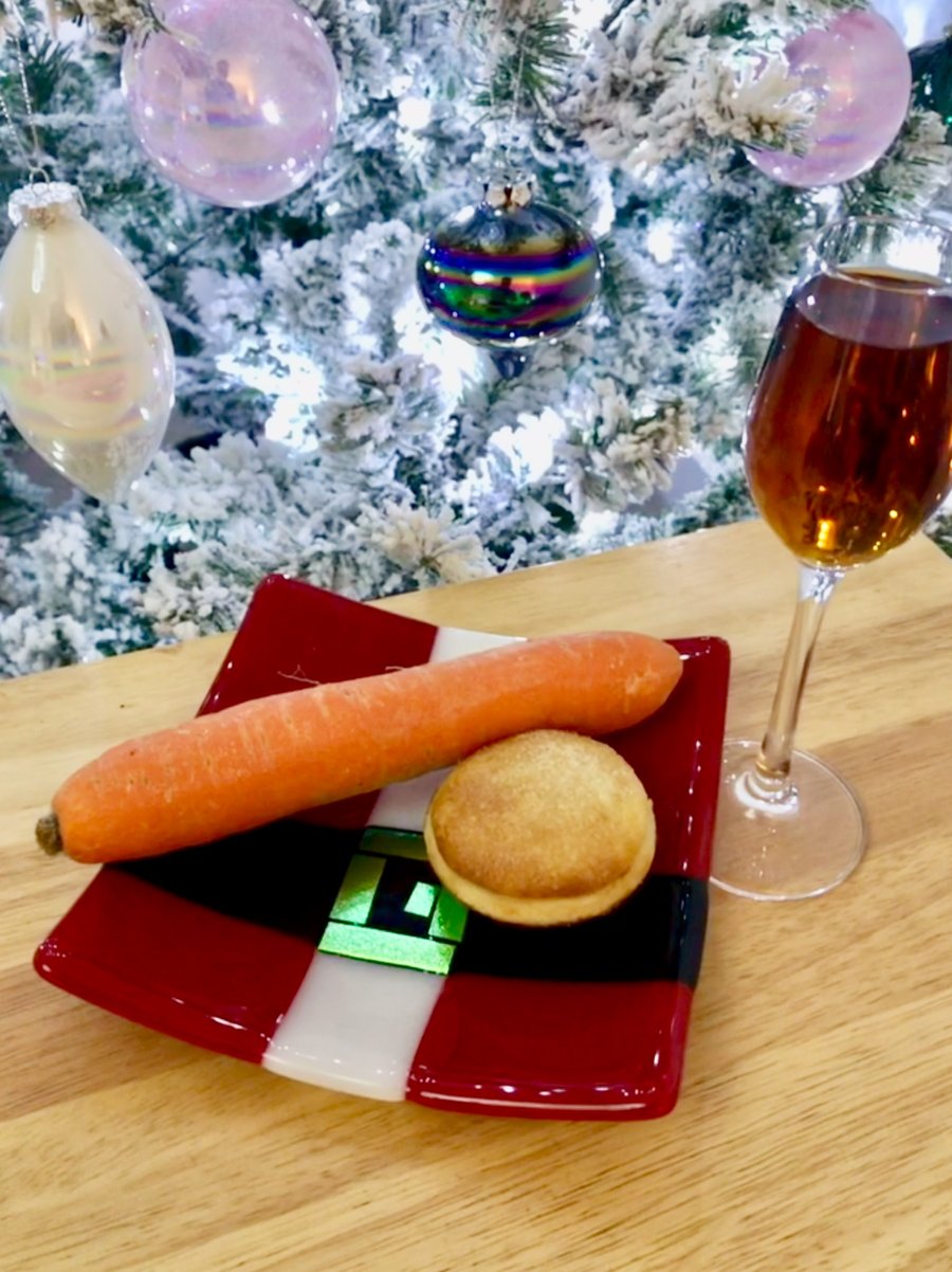 Fused Glass Santa Christmas Plate