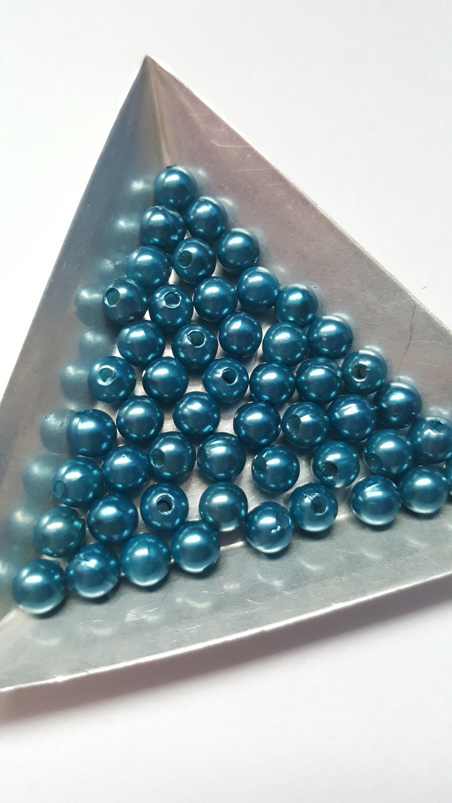 50 x Acrylic Pearl Beads - Round - 6mm - Blue 