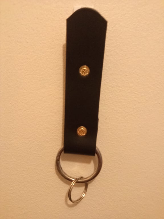 Veg tan leather keyring 