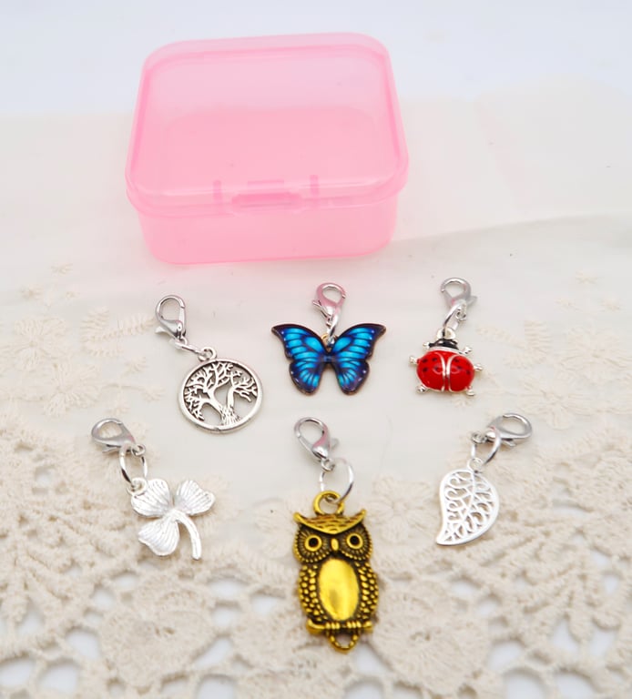 Set of 6 Stitch Markers for knitting and Crochet. 