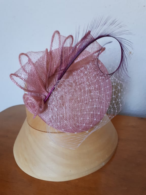 Pink sinamay button hat