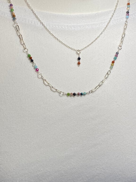 Set of 2 layering chain necklaces with multicoloured faceted gemstones