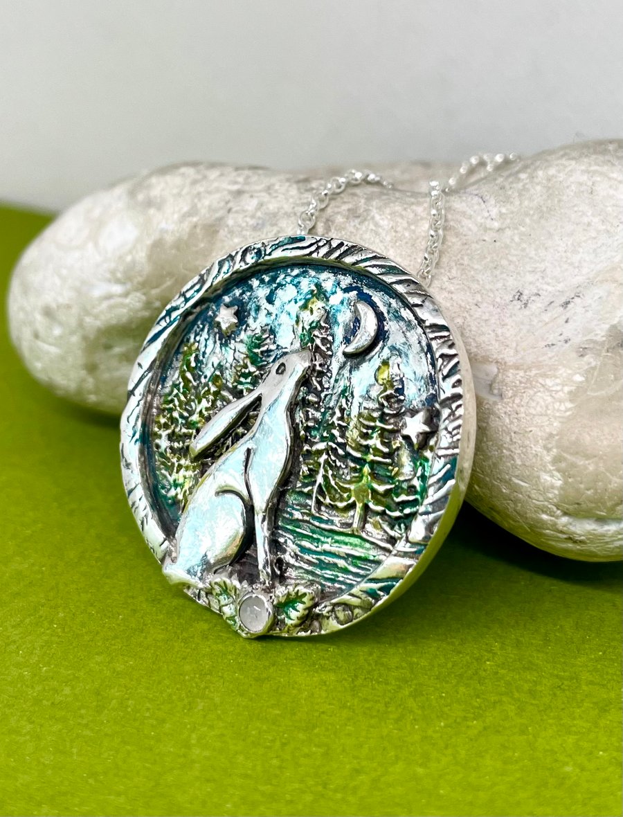 Moon gazing hare pendant with moonstone