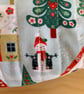 Christmas Theme Quilted Fabric Box Shape Makeup Bag - Image 4