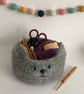 FELTED 'FUSSPOT' BOWL, desk tidy . Cat. Charcoal Grey. Home decor. - Image 4