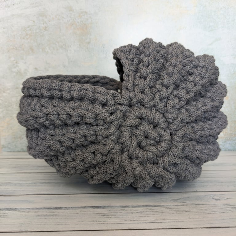 Ammonite basket, crochet shell, home decor, plant holder, nautilus, fossil