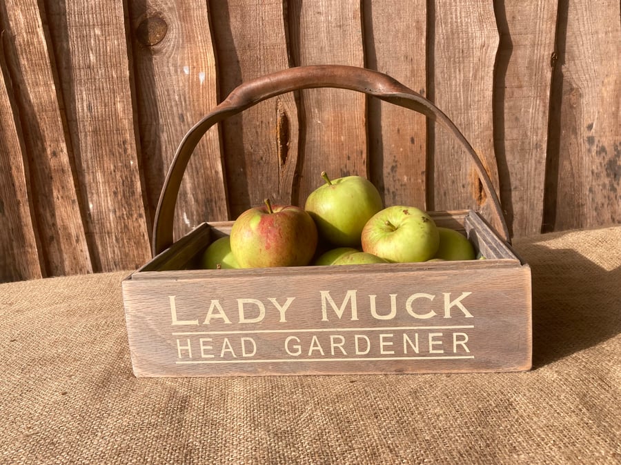 Trug for the lady of the manor 