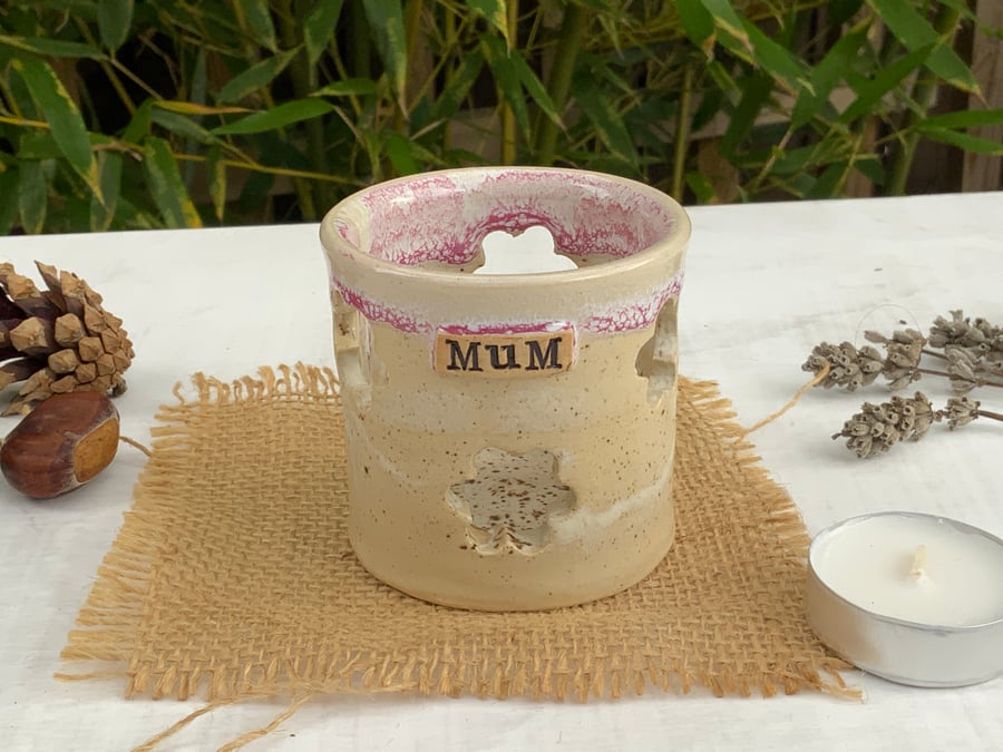 Mum Flower Tealight Holder