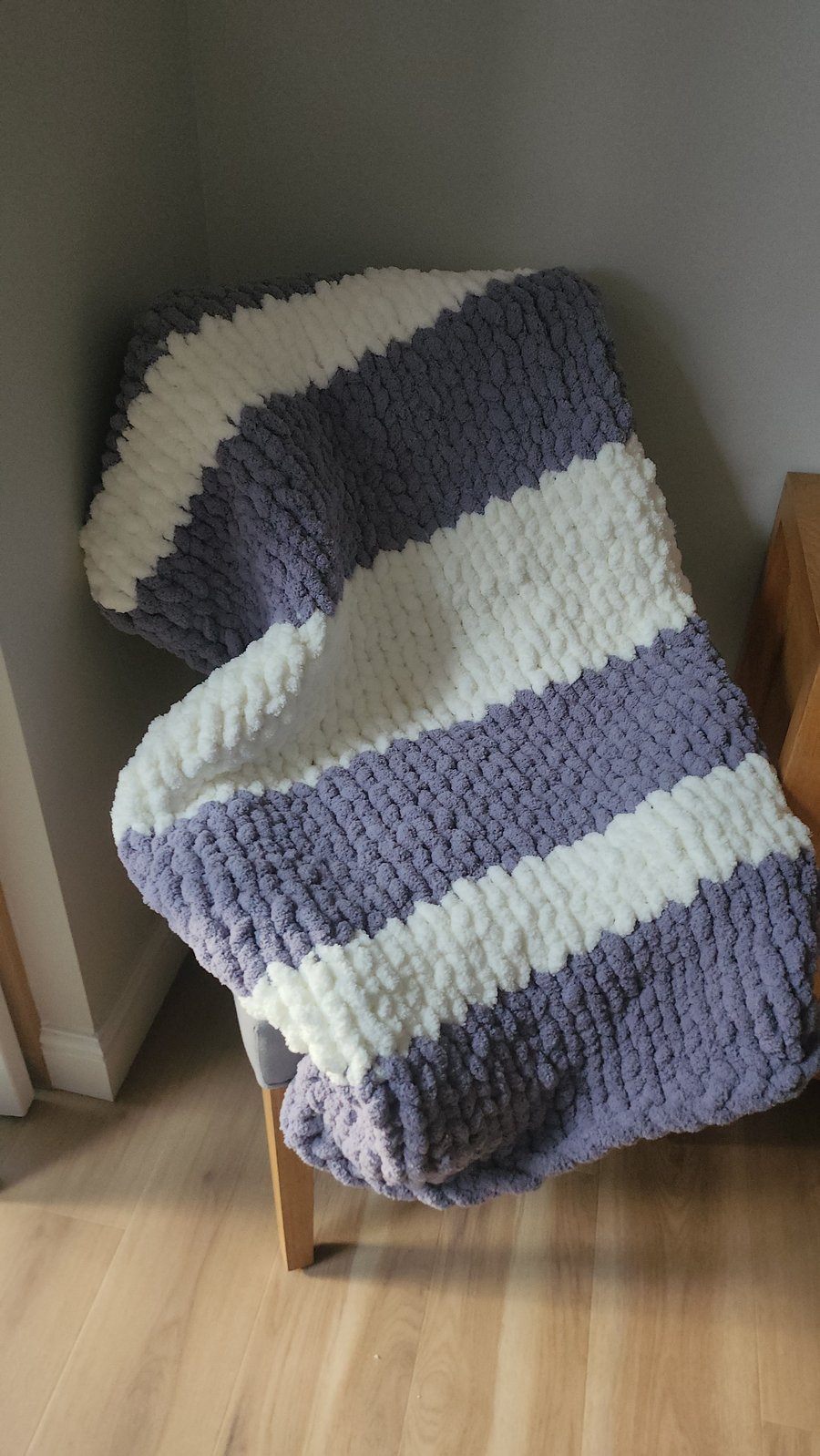Striped Chunky Blanket Thick Hand Knitted Throw Multicolour