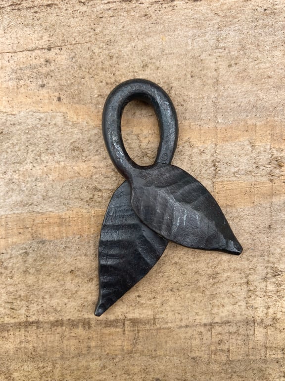 Handforged Leaf Keyring 