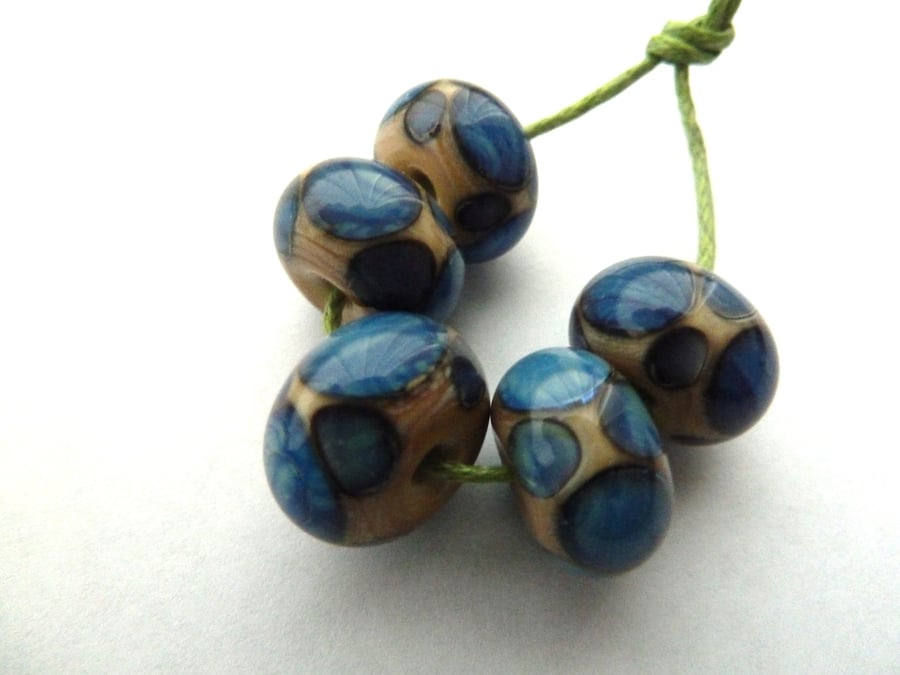 blue spot handmade lampwork glass beads
