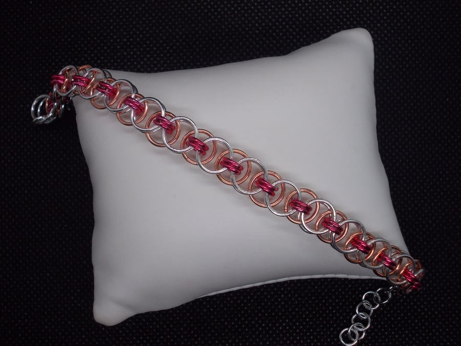 Helms weave bracelet