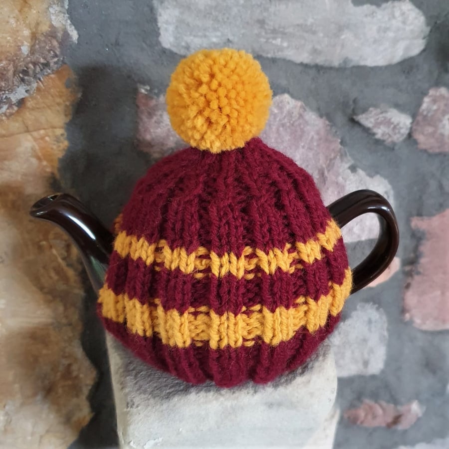 Small Tea Cosy for 2 Cup Tea Pot, Dark Red & Gold Striped, Hand Knitted