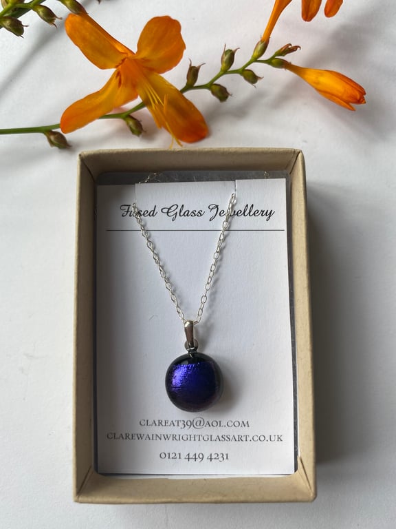 Fused dichroic glass pendant 