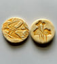 Set of 2 ceramic fridge magnets, keepsakes