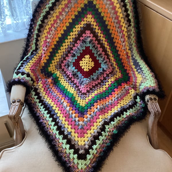 BEAUTIFUL HAND CROCHET MULTICOLOURED BLANKET
