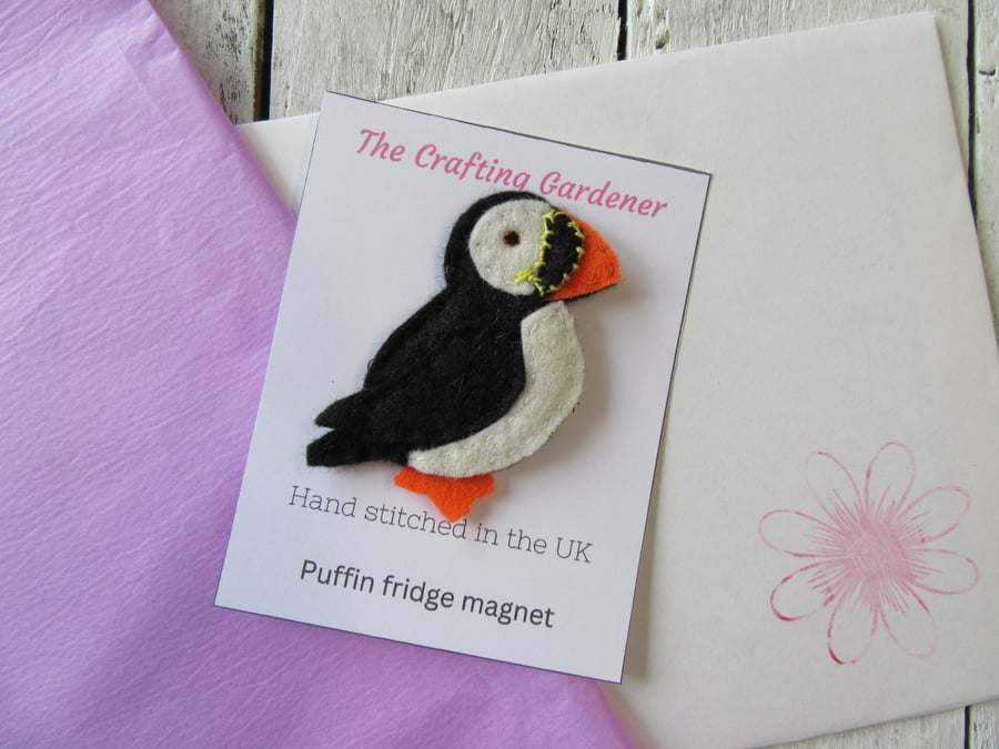 Puffin magnet, bird fridge magnet 