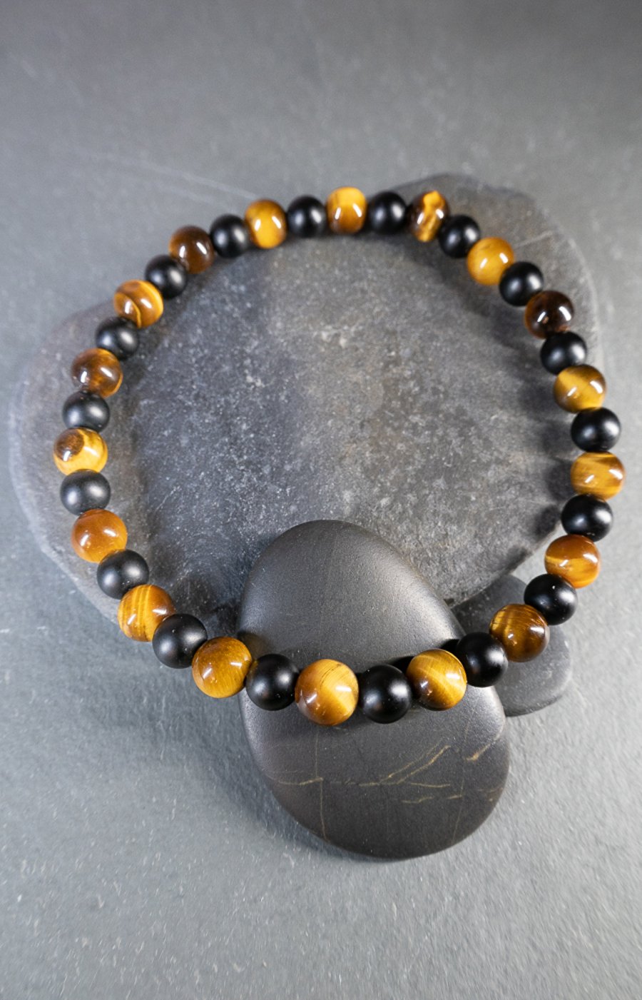 Bracelet Tigers Eye and Onyx gemstone stretch design 1 of 3
