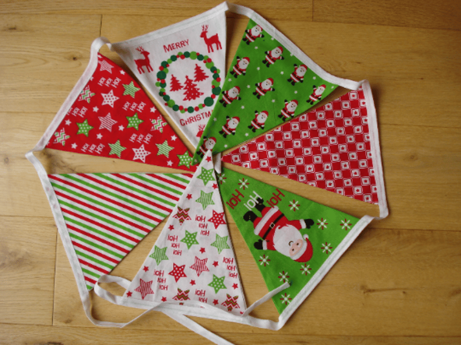 Christmas Bunting with Seven Xmas Flags Double Sided Cotton