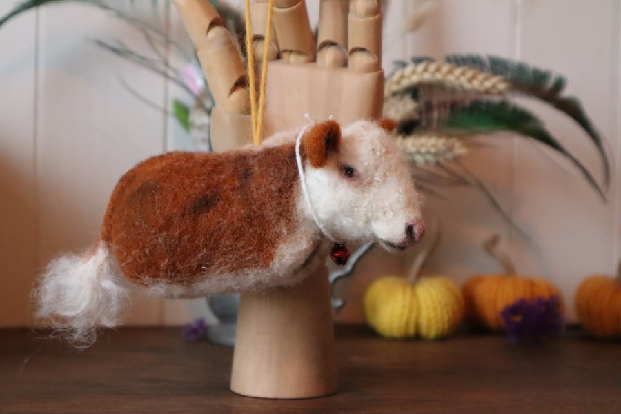 Needle felted Hereford Bull Bauble (baubulls!)