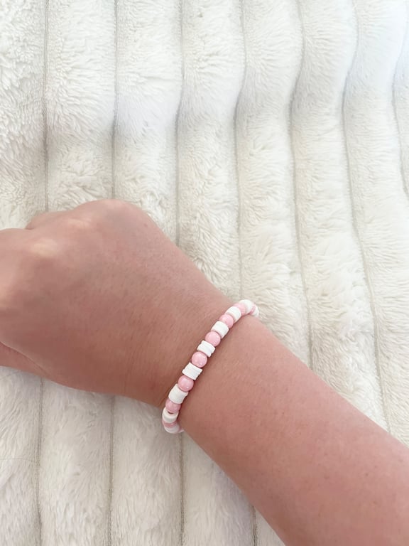 Pink and White Pearl Bracelet