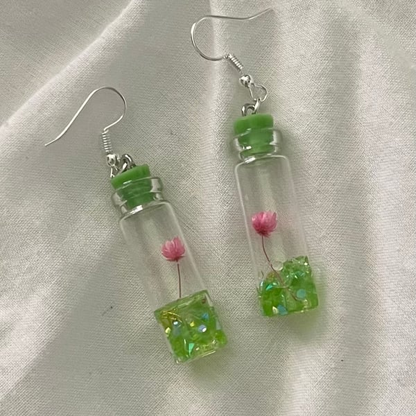 Flora - green fairytale earrings