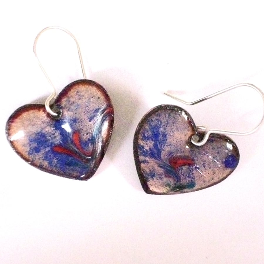 earrings - heart: scrolled red on blue over clear enamel