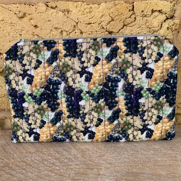 Grapes Print Quilted Fabric Organiser Pouch