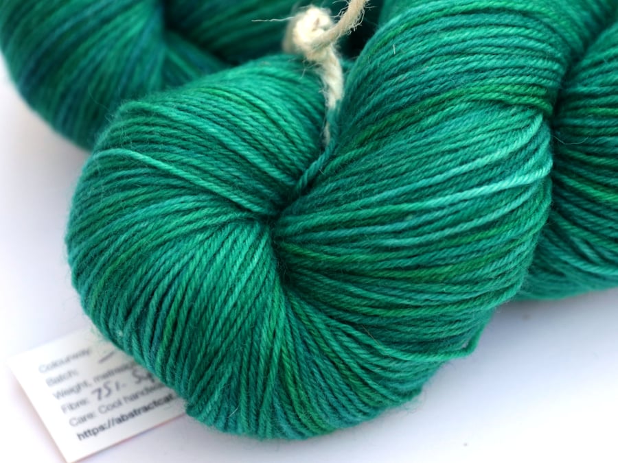 SALE: Magic Potion - Superwash merino-nylon 4 ply yarn