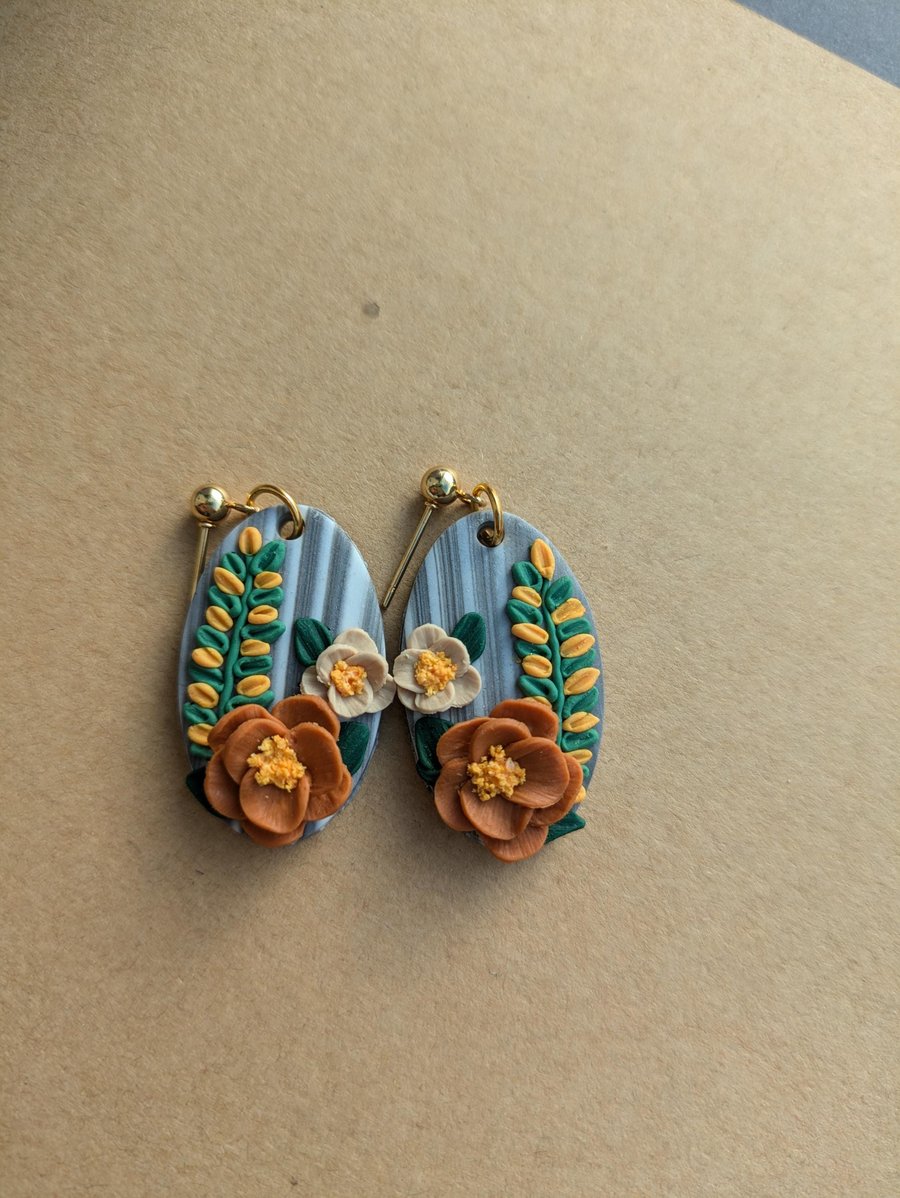 Autumn Flower and Grey Wood Large Oval Lovely Gift, delicate  jewellery