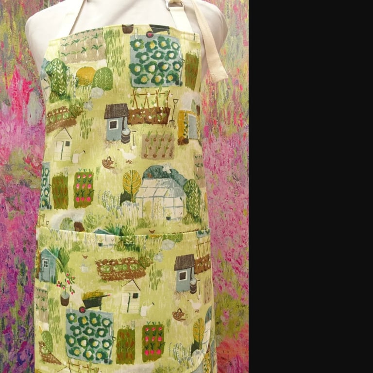 Garden Allotment Apron with Pocket .  Cotton.