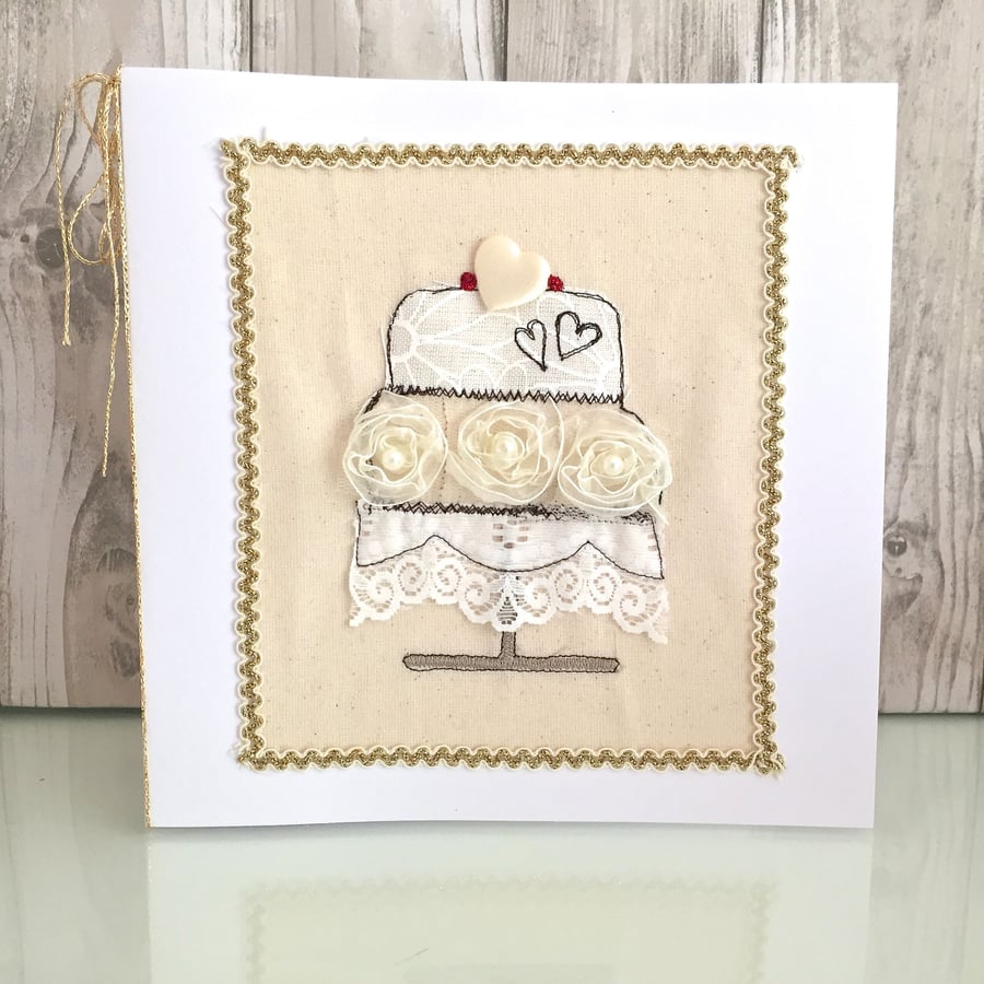 Wedding card - wedding cake hearts