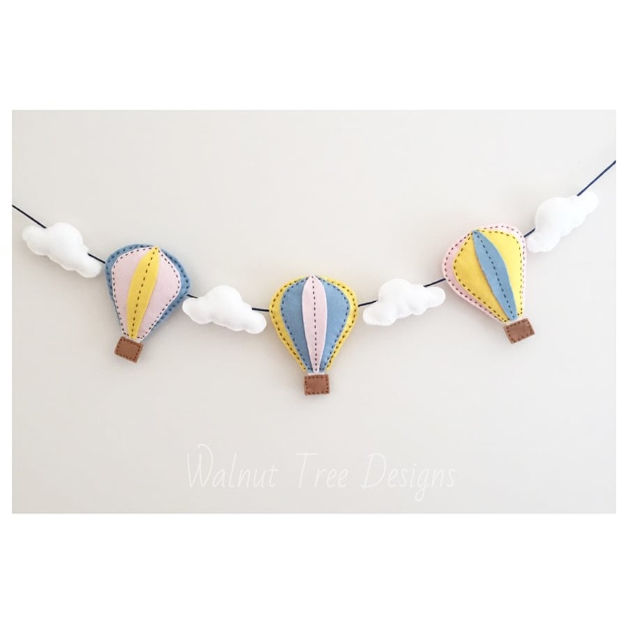 Hot Air Balloon Garland