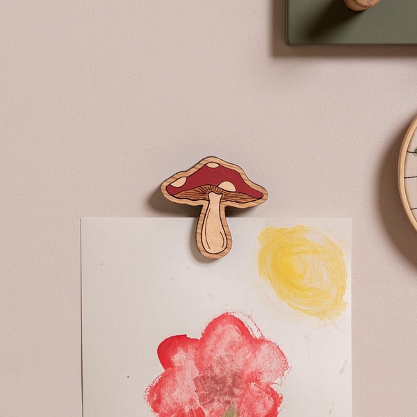 Funky Mushroom Wall Magnet - For Holding Children's Artwork, Posters and Prints.