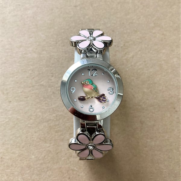 Upcycled Enamel Daisy Vintage Watch and Bird Charm Stainless Steel Bracelet