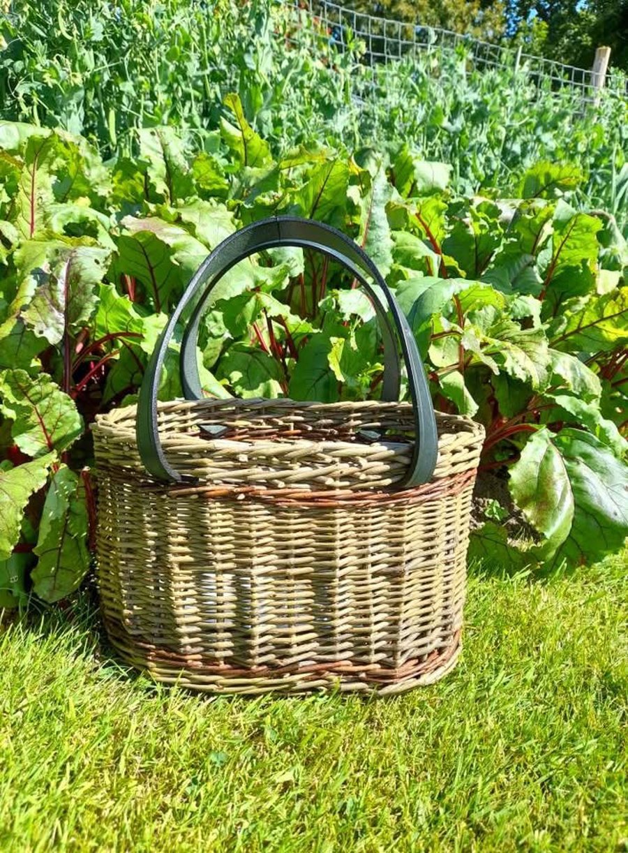 Handwoven Willow Basket with English Leather Handles - Made in Cornwall - 700