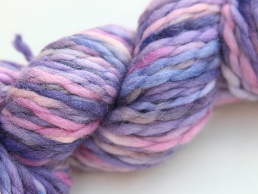 SALE Marshmallow - Chunky merino wave wrap yarn