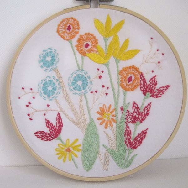 Floral Embroidery Kit - Colour Pop