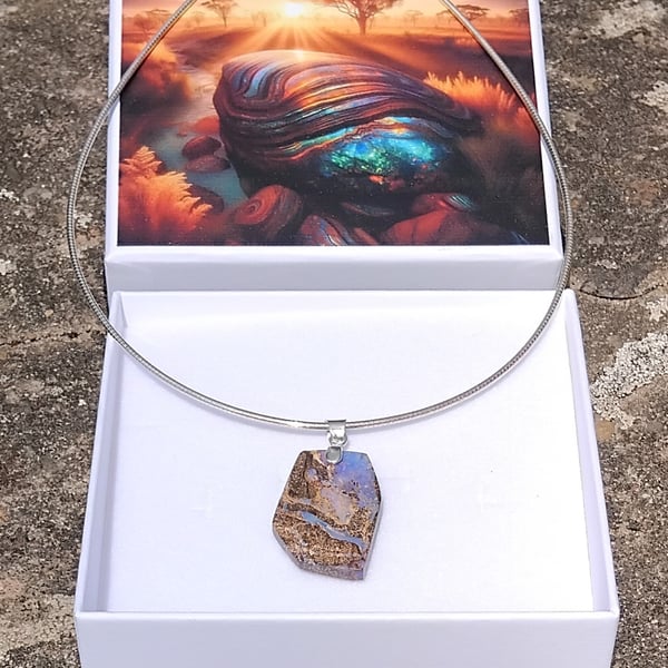 AUSTRALIAN BOULDER OPAL PENDANT 