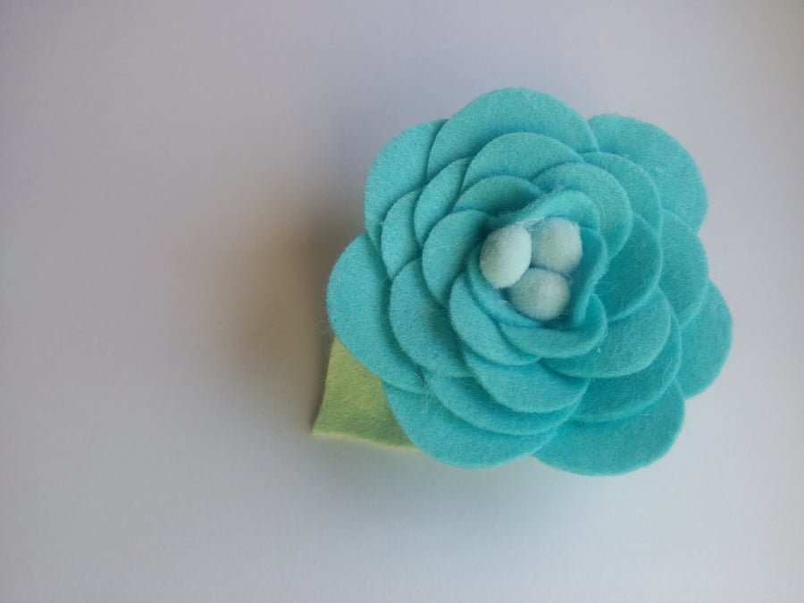 Large blue flower hair clip, wedding easter hair