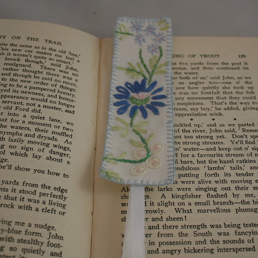 Blue Daisy -  embroidered vintage linen bookmark