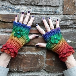 Wrist warmers. Fingerless gloves. Crochet gloves. Eye catching. Free UK postage.