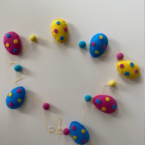 Felt Easter Egg Garland, Felt Easter Banner, Handmade Easter Bunting, Easter Egg