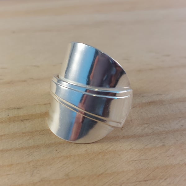 Upcycled Sterling Silver Grecian Wrap Saddle Ring (130625)