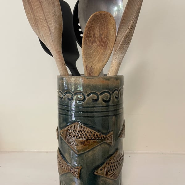 Sea utensil pot