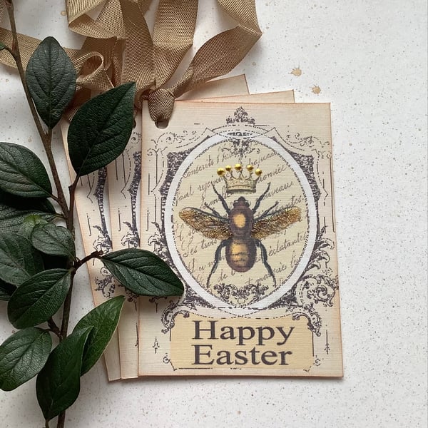 GIFT TAGS. EASTER. Vintage-style , Queen Bee ( set of 3) Brown . gold. 