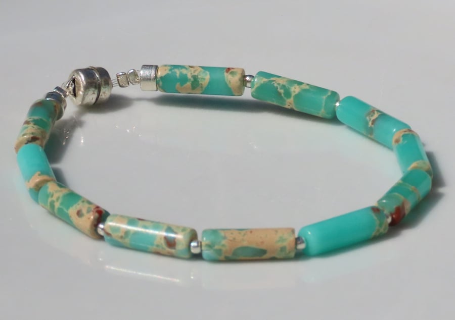 Bracelet Imperial Jasper Semi precious stone Light green & Cream Silver magnet