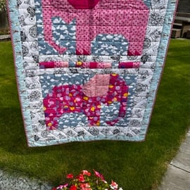 Pink Elephant quilt 